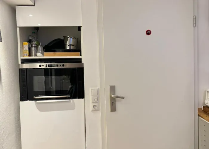 Schoene Souterrain In Apartman *